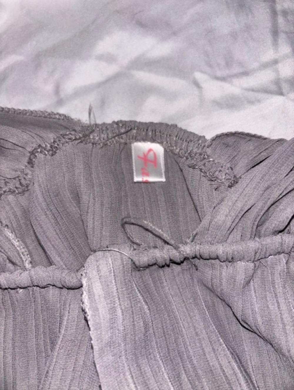 Aritzia Pleated Sleeveless Ruffle Crop Top in Gray - Picture 2 of 3